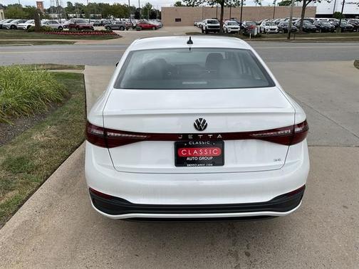 2025 Volkswagen Jetta 1.5T SE