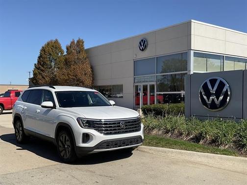 2026 Volkswagen Atlas 2.0T SE w/Technology 4MOTION