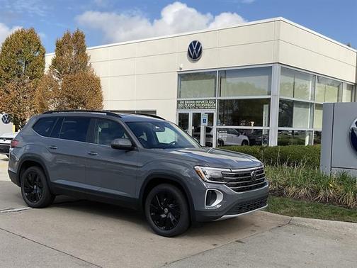 2026 Volkswagen Atlas 2.0T SE w/Technology 4MOTION