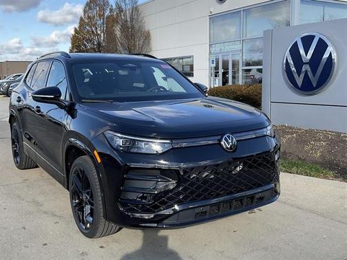 2026 Volkswagen Tiguan 2.0T SE R-Line Black 4MOTION