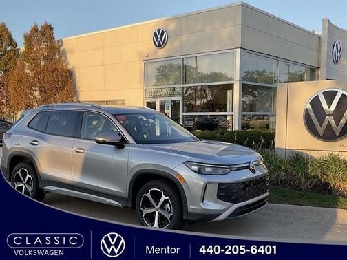 2025 Volkswagen Tiguan 2.0T SE 4MOTION