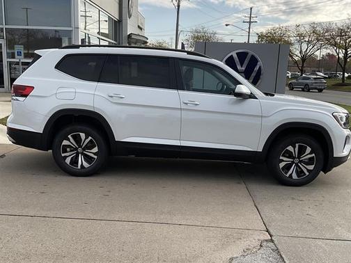 2026 Volkswagen Atlas 2.0T SE