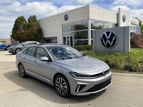 2025 Volkswagen Jetta 1.5T SE