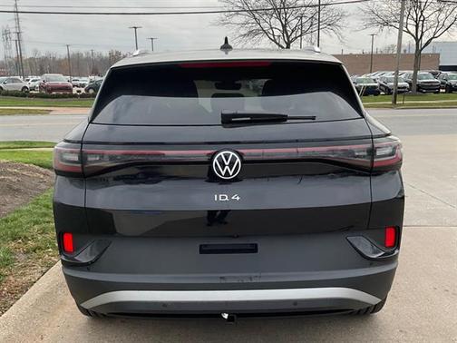 2025 Volkswagen ID.4 Pro S Plus