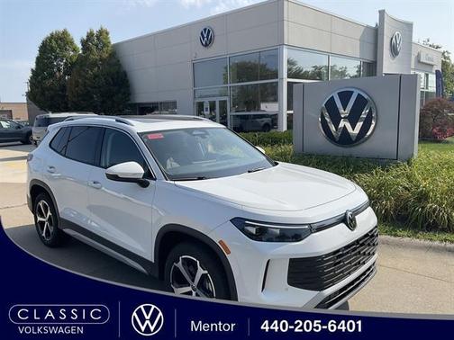 2025 Volkswagen Tiguan 2.0T SE 4MOTION