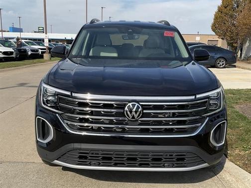 2026 Volkswagen Atlas 2.0T SE w/Technology 4MOTION