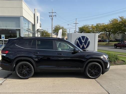 2026 Volkswagen Atlas 2.0T SE w/Technology 4MOTION