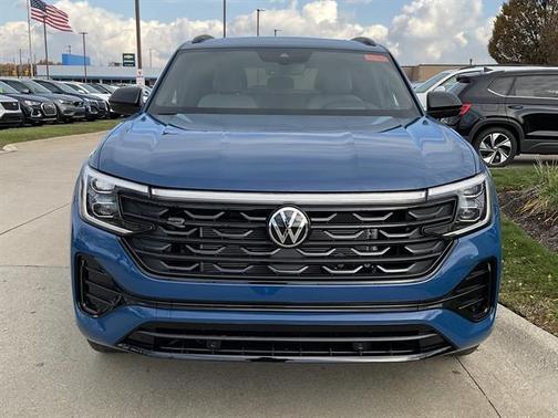 2026 Volkswagen Atlas Cross Sport 2.0T SEL