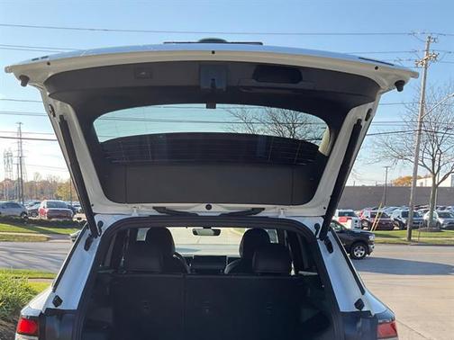 2026 Volkswagen Tiguan 2.0T SE R-Line Black 4MOTION