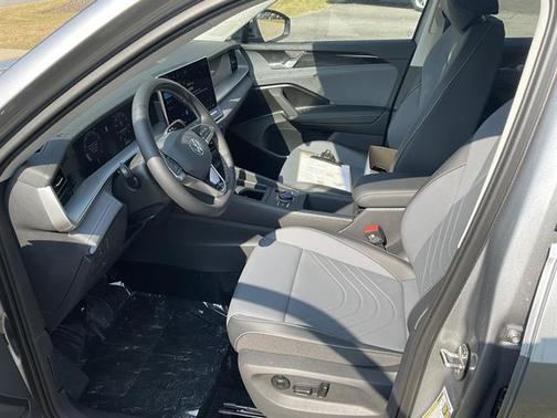 2025 Volkswagen Tiguan 2.0T SE 4MOTION
