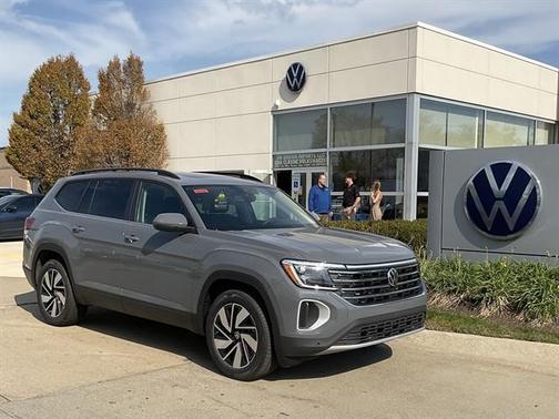 2026 Volkswagen Atlas 2.0T SE w/Technology 4MOTION