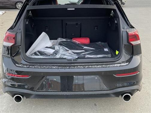 2026 Volkswagen Golf GTI 2.0T SE DSG