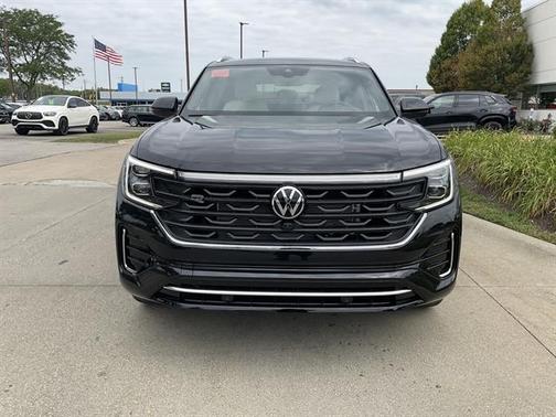 2026 Volkswagen Atlas Cross Sport 2.0T SEL Premium