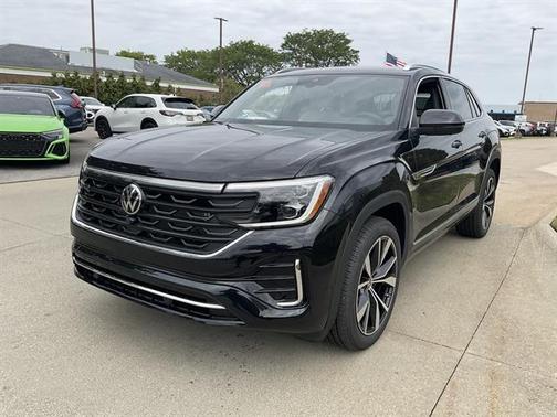 2026 Volkswagen Atlas Cross Sport 2.0T SEL Premium