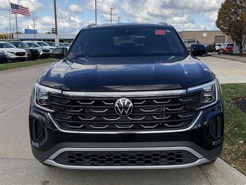 2026 Volkswagen Atlas Cross Sport 2.0T SE