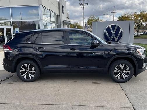 2026 Volkswagen Atlas Cross Sport 2.0T SE