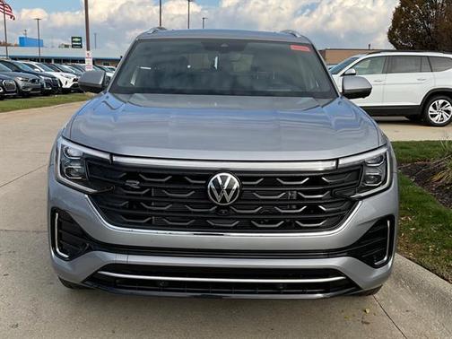 2026 Volkswagen Atlas Cross Sport 2.0T SEL Premium