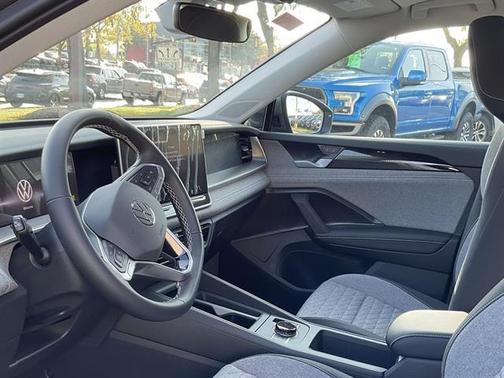 2025 Volkswagen Tiguan 2.0T S 4MOTION