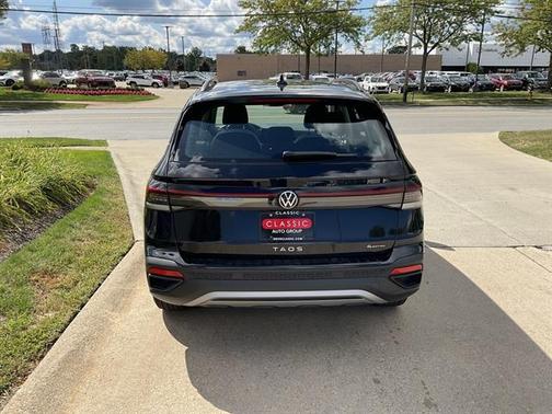 2025 Volkswagen Taos 1.5T S