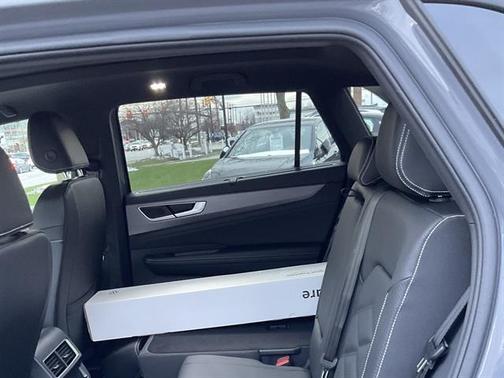 2026 Volkswagen Atlas Cross Sport 2.0T SE w/Technology 4MOTION