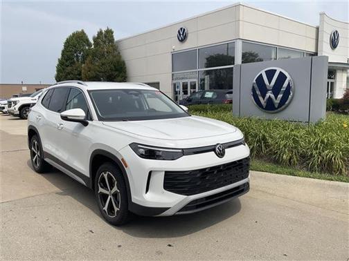 2025 Volkswagen Tiguan 2.0T SE 4MOTION