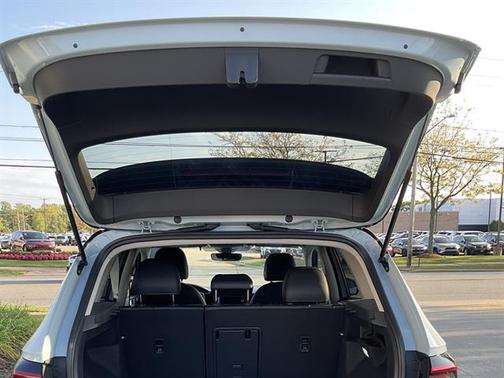 2025 Volkswagen Taos 1.5T SE Black