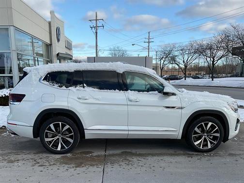 2026 Volkswagen Atlas 2.0T SEL Premium R-Line 4MOTION