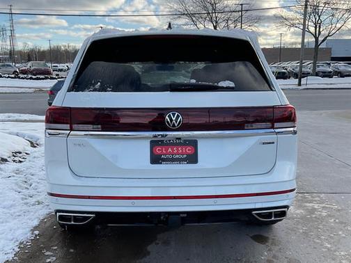 2026 Volkswagen Atlas 2.0T SEL Premium R-Line 4MOTION