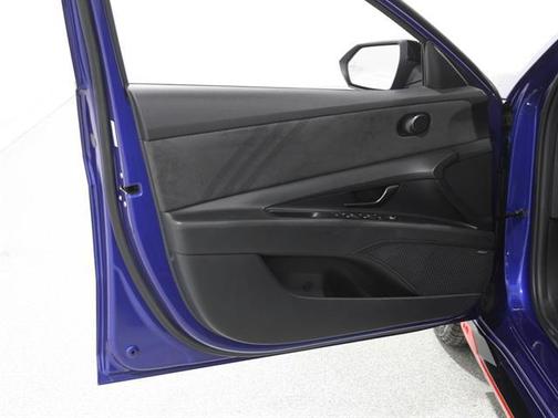 2022 Hyundai ELANTRA N Base