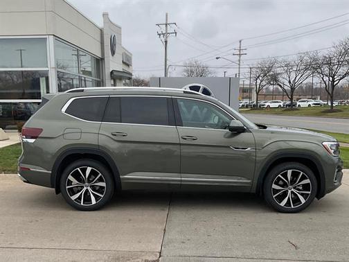 2026 Volkswagen Atlas 2.0T SEL Premium R-Line 4MOTION