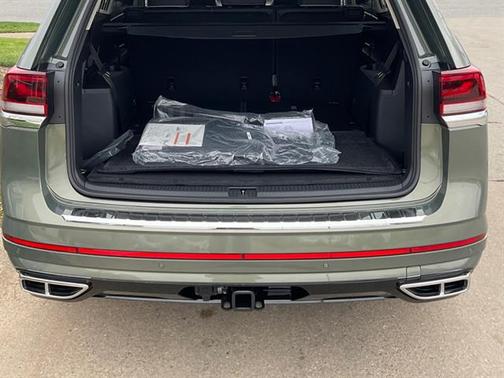 2026 Volkswagen Atlas 2.0T SEL Premium R-Line 4MOTION