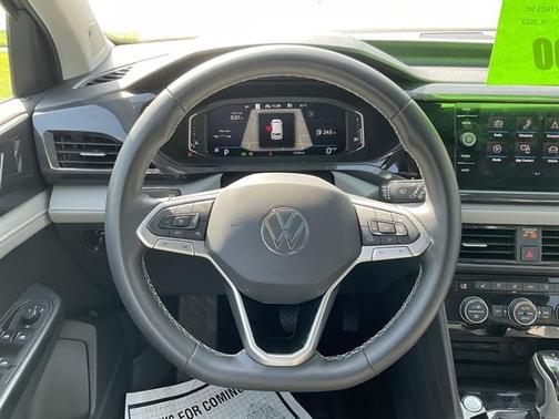 2022 Volkswagen Taos 1.5T SEL