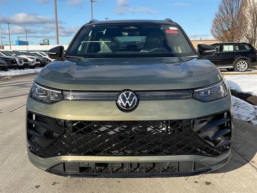 2026 Volkswagen Tiguan 2.0T SE R-Line Black 4MOTION