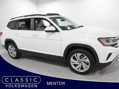 2022 Volkswagen Atlas 3.6L SE w/Technology