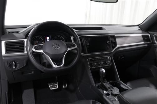 2021 Volkswagen Atlas Cross Sport 3.6L V6 SE w/Technology R-Line