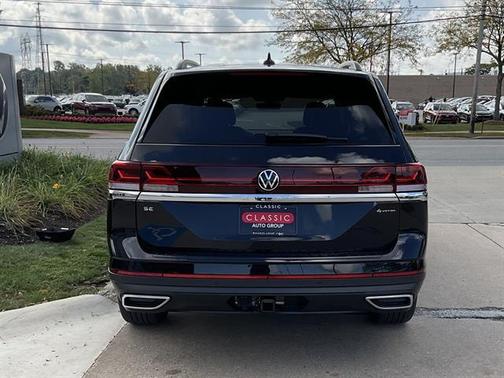 2026 Volkswagen Atlas 2.0T SE w/Technology 4MOTION