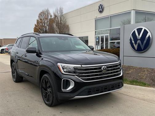 2026 Volkswagen Atlas 2.0T SE w/Technology 4MOTION