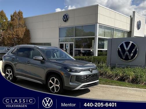 2025 Volkswagen Tiguan 2.0T SE 4MOTION