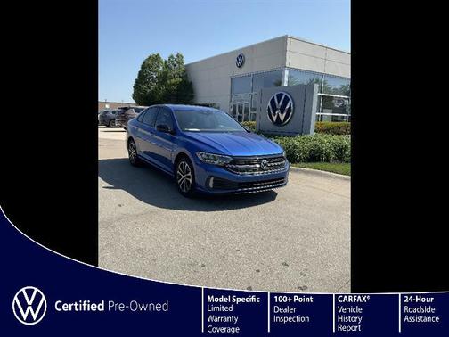 Rising Blue Metallic 2024 Volkswagen Jetta 1.5T Sport