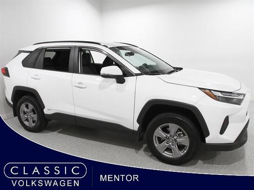 2022 Toyota RAV4 Hybrid XLE
