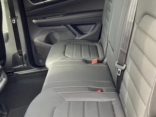 2026 Volkswagen Atlas Cross Sport 2.0T SEL