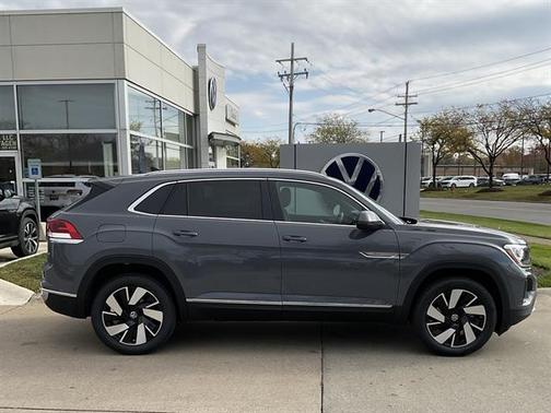 2026 Volkswagen Atlas Cross Sport 2.0T SEL