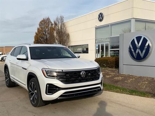 2026 Volkswagen Atlas Cross Sport 2.0T SEL Premium
