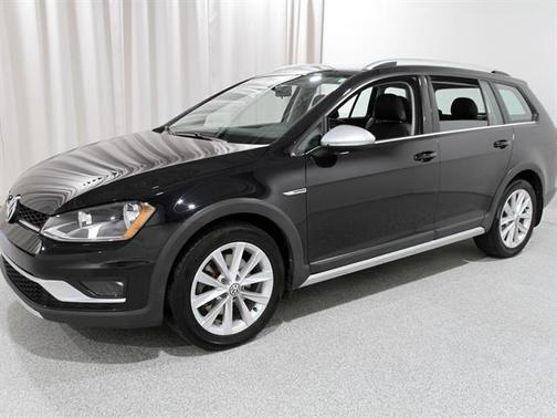 2017 Volkswagen Golf Alltrack TSI S
