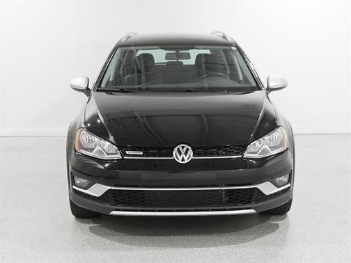 2017 Volkswagen Golf Alltrack TSI S