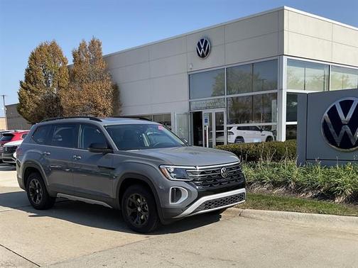 2026 Volkswagen Atlas 2.0T Peak Edition