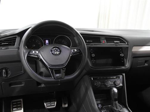 2021 Volkswagen Tiguan 2.0T SE R-Line Black 4MOTION