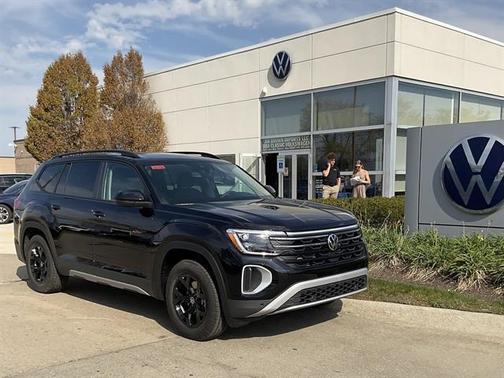 2026 Volkswagen Atlas 2.0T Peak Edition