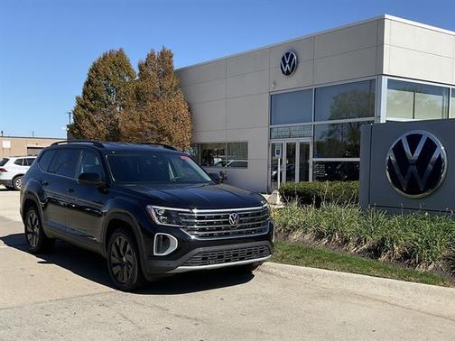 2026 Volkswagen Atlas 2.0T SE w/Technology 4MOTION