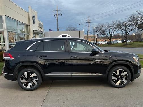 2026 Volkswagen Atlas Cross Sport 2.0T SEL